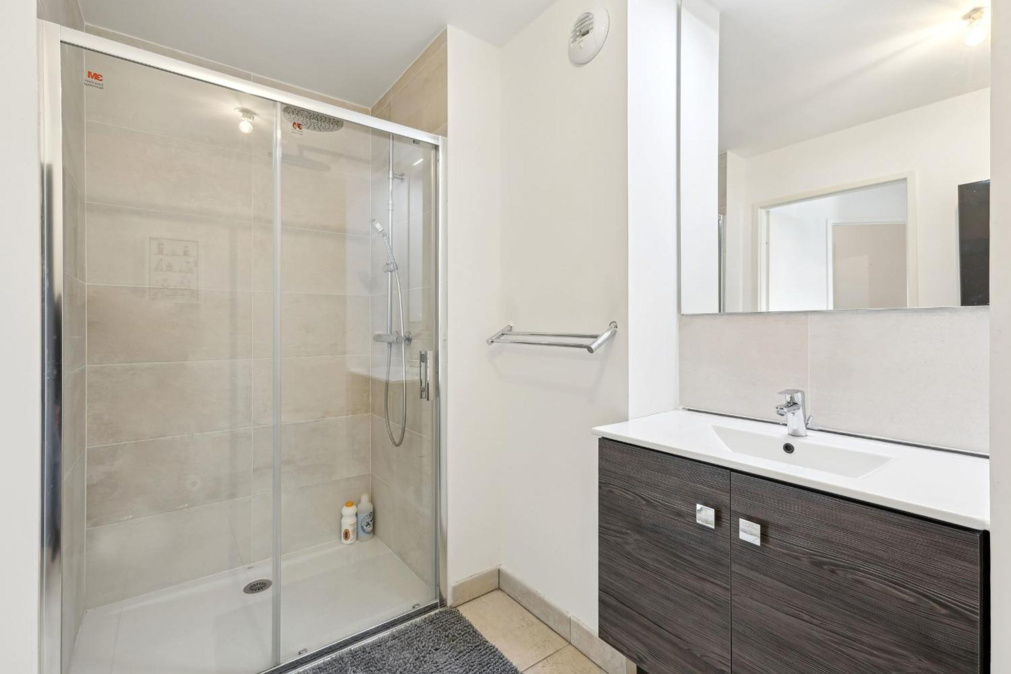 Spacious And Bright Apartment Bordeaux Bagian luar foto